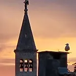 Rivarela Blu - Newly Renovated And Location Near Sea شقة Novigrad Istria