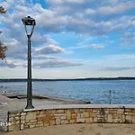 Rivarela Blu - Newly Renovated And Location Near Sea شقة Novigrad Istria