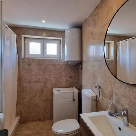 Rivarela Blu - Newly Renovated And Location Near Sea