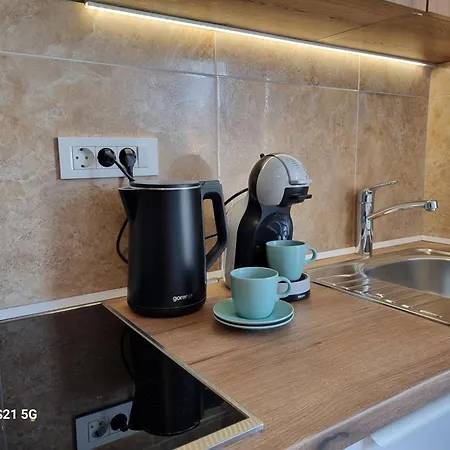 Apartman Rivarela Blu - Newly Renovated And Location Near Sea *
